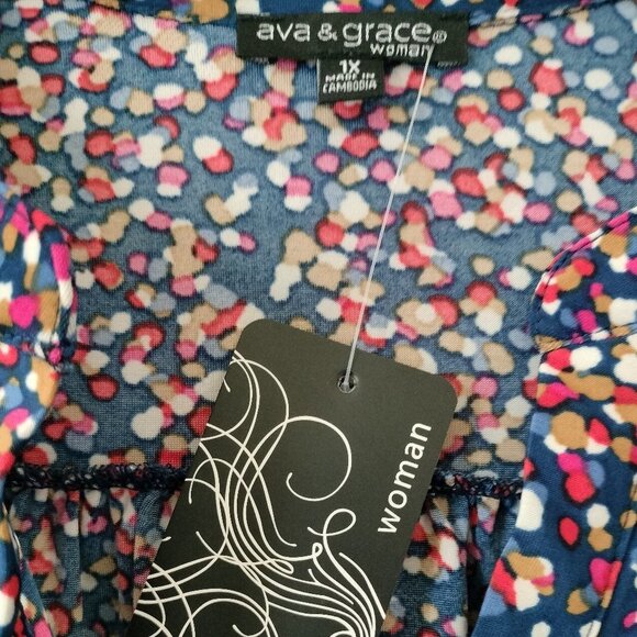 NWT Ava & Grace Plus Size 1X Navy Blue Multi Color Pintuck 3/4 Sleeve Top - Picture 6 of 7